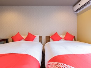 Habitación triple | Ropa de cama