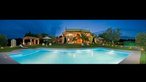 Indoor pool, outdoor pool - Privilege Villas Luxury (12-16 People) indoor and outdoor heated pool (CORFU)