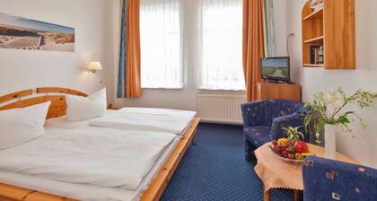 Room 6 - Pension and Apartments Haus Antje