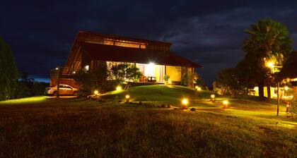 Haus am Strand von MacapĂĄ
