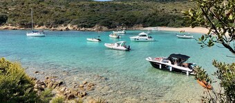 Appart 4 pers, 2 Bedrooms, with terrace sea view, Clim, private packing