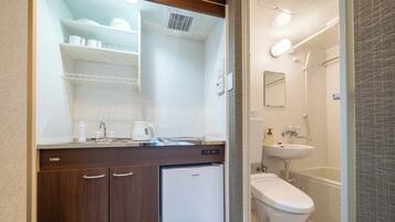 Superior Double Room, 1 Double Bed, Non Smoking | In-room safe, individually decorated, individually furnished, free WiFi
