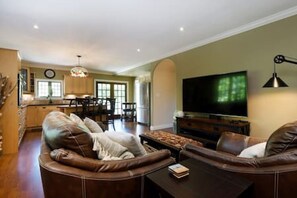 Smart TV, fireplace, video games