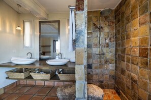 Bathtub, hair dryer, towels