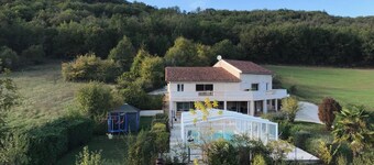 Homerez - Charming House in Saint-Géry with Shared Pool