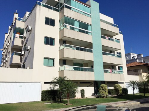 215, 2-bedroom apartment a few meters from the beach.
