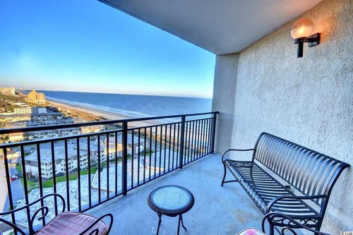 Stunning 20th Floor Ocean View at Ocean Forest Plaza!