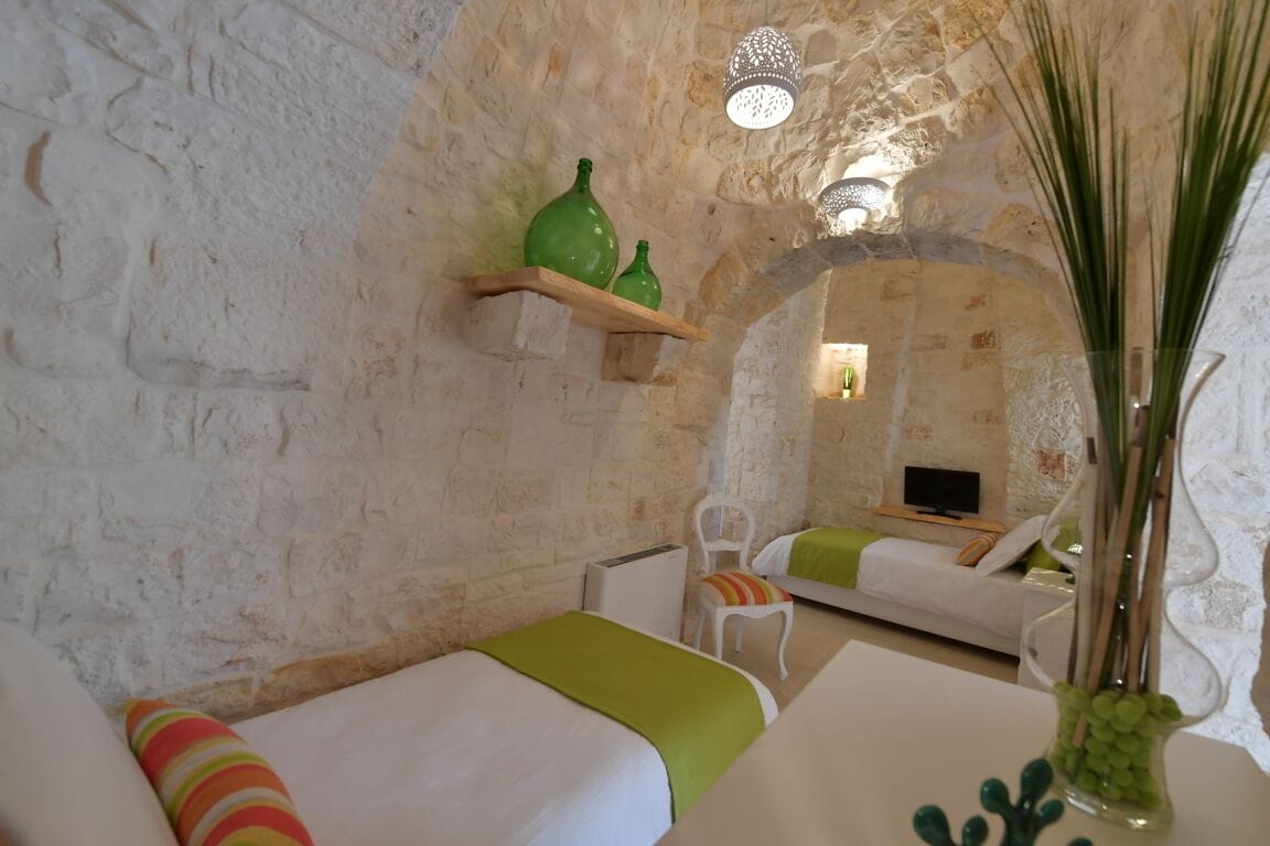 4 Schlafzimmer, Zimmersafe, Schreibtisch, Bügeleisen/Bügelbrett