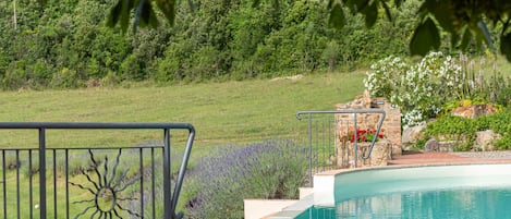 Piscina all'aperto