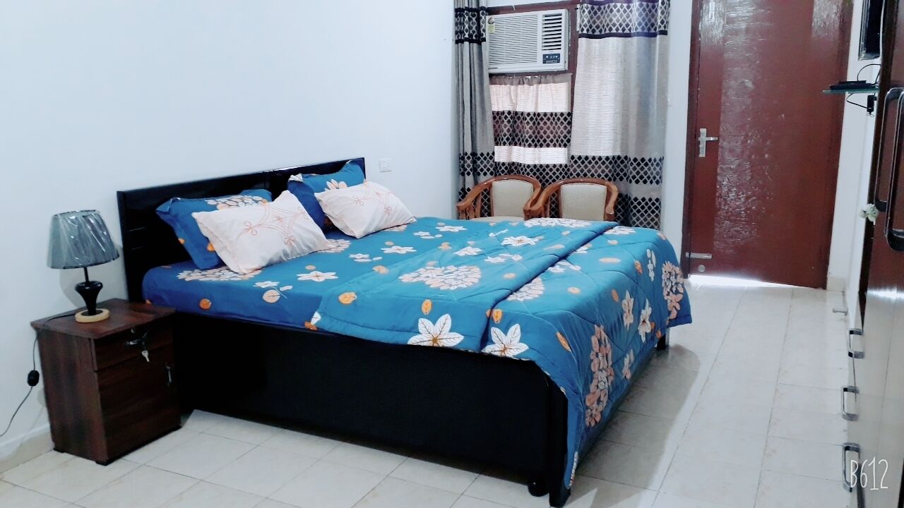 3 Schlafzimmer, Schreibtisch, Bügeleisen/Bügelbrett, kostenloses WLAN