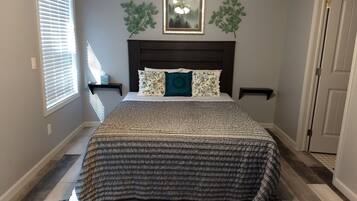 3 bedrooms, bed sheets, wheelchair access