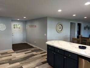 Interior - Sunken Lake Cottage, w/ 2 Kayaks, Paddle Boat and Canoe (Posen)