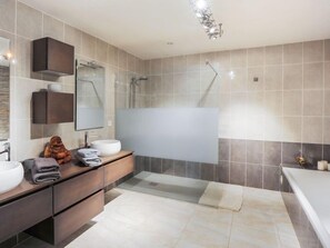 Hair dryer - Nicoleine by Interhome (Cagnes-sur-Mer)