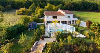 Homerez - House in Saint-Géry + Pool