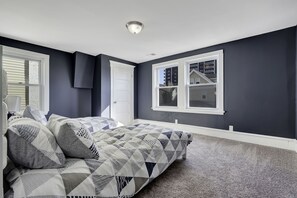 9 quartos, berço de viagem, Wi-Fi, roupa de cama