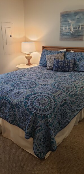 4 Schlafzimmer, Bügeleisen/Bügelbrett, kostenloses WLAN, Bettwäsche