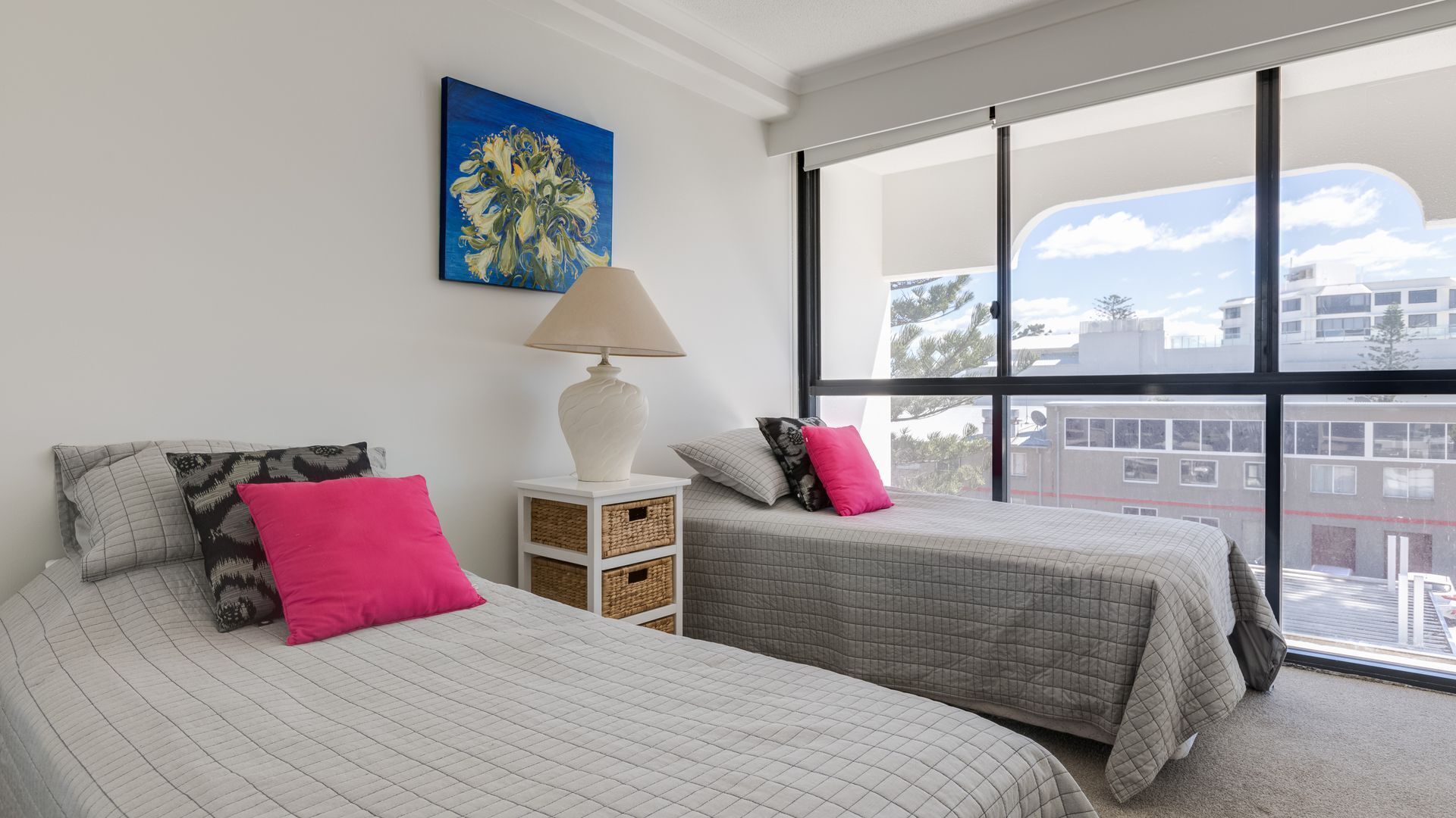 No 5 @Darenay 3 Bedroom Oceanfront Apartment — image 14