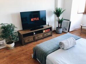 3 bedrooms, soundproofing, iron/ironing board, WiFi