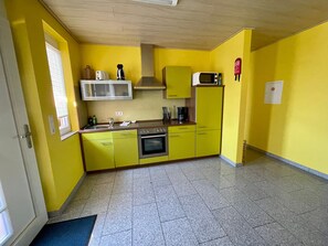 Frigorífic, microones, forn i rentaplats 