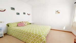 3 camere, ferro/asse da stiro, accesso a Internet