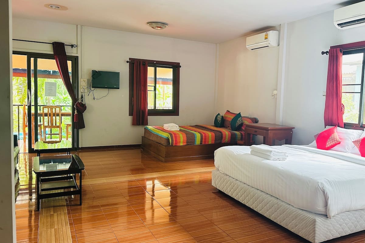 Family Villa, 2 Bedrooms | 1 bedroom, in-room safe, blackout drapes, free WiFi