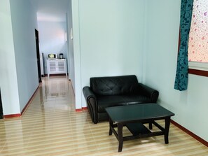 Family Room, 2 Bedrooms | Living area | 21-inch flat-screen TV with cable channels, TV
