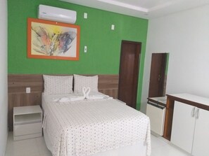 Comfort-Doppelzimmer, Meerblick | Bettwäsche aus ägyptischer Baumwolle, hochwertige Bettwaren