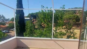 Deniz ve Orman Manzarali Bagimsiz Ev | Terrasse/Patio