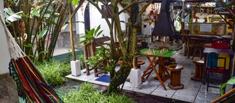 Hostal Santa Cruz Backpackers