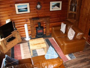 TV, fireplace - Vacation home Pine by Interhome (Invergarry)