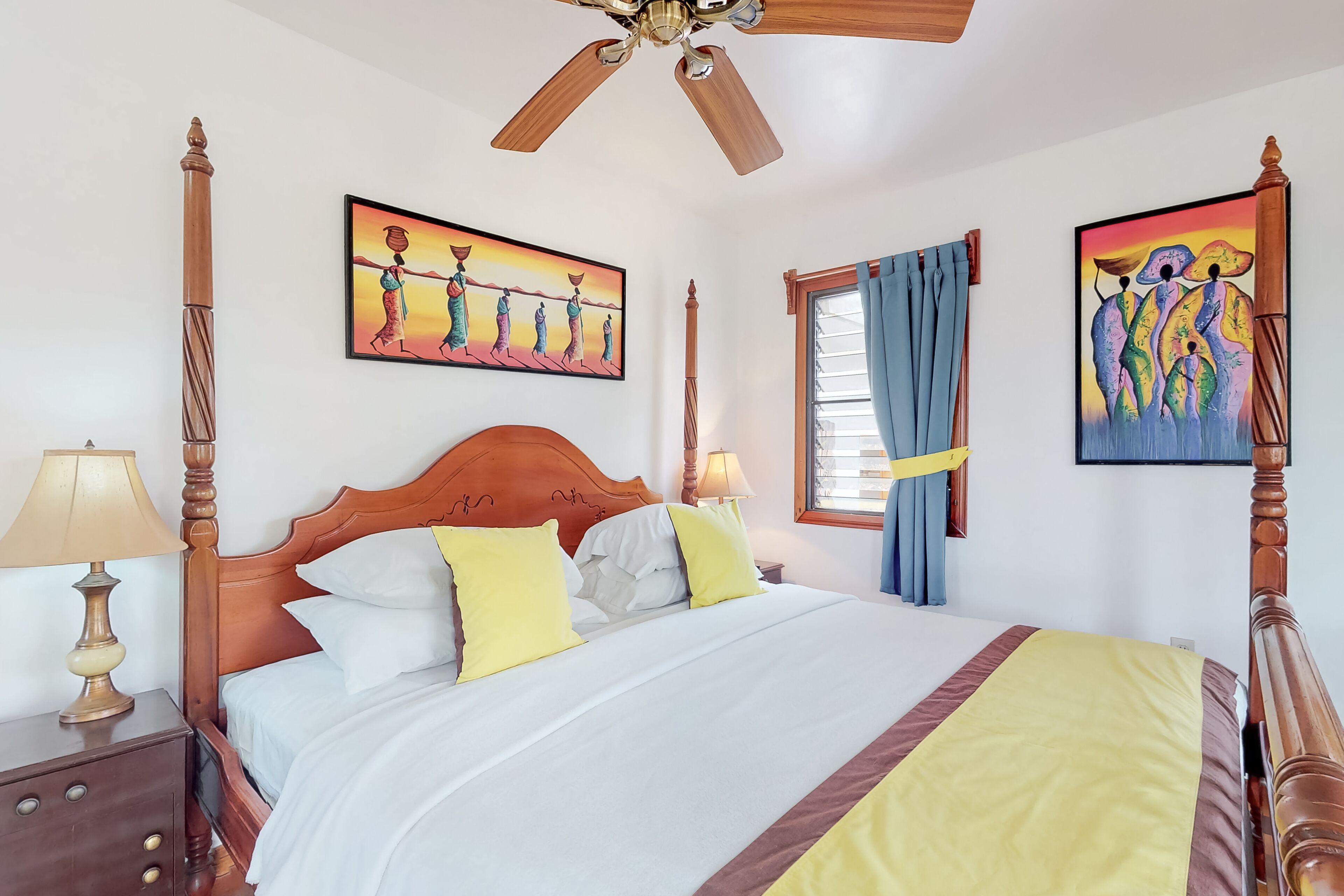 Bügeleisen/Bügelbrett, Internetzugang, Bettwäsche