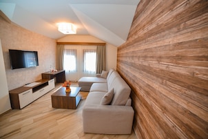 Family Apartment | Living room | LCD TV