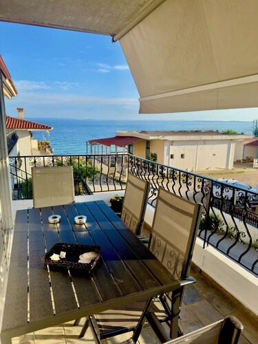 "Villa kaliva" kalives beach