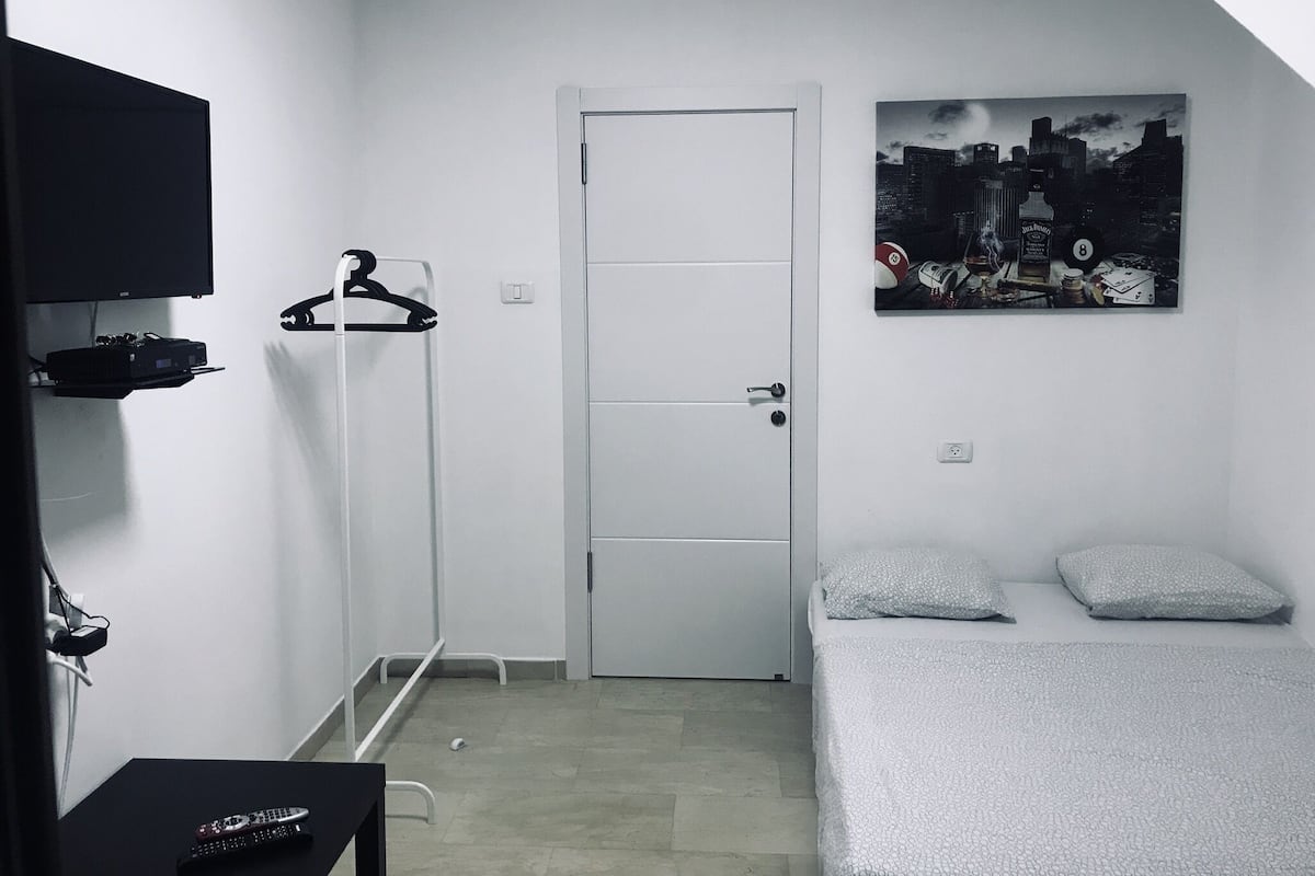 Chambre Double, balcon | Lits pliants/supplémentaires