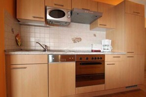 Uklassifisert bilde, 2 av 8, knapp