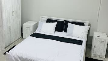 1 bedroom, iron/ironing board, WiFi, bed sheets