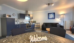 Unclassified image, 2 of 10, button - (51) 2-room apartment - Apartment house Strandburg (Kühlungsborn)