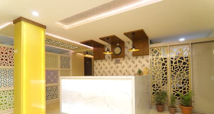 Hotel Grand Sparrow Inn in Agra