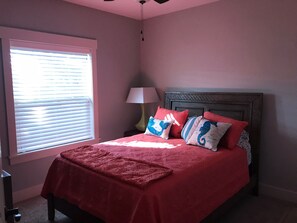 2 Schlafzimmer, Bügeleisen/Bügelbrett, Reisekinderbett, kostenloses WLAN