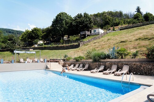 DOMAINE DU VERNADEL GITE LE PELOU