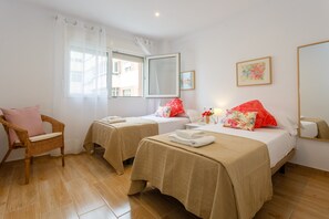3 Schlafzimmer, Bügeleisen/Bügelbrett, kostenloses WLAN, Bettwäsche
