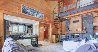 Cozy chalet for 9 with easy access to the lifts