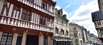 Kalastajan talo Port en Bessin