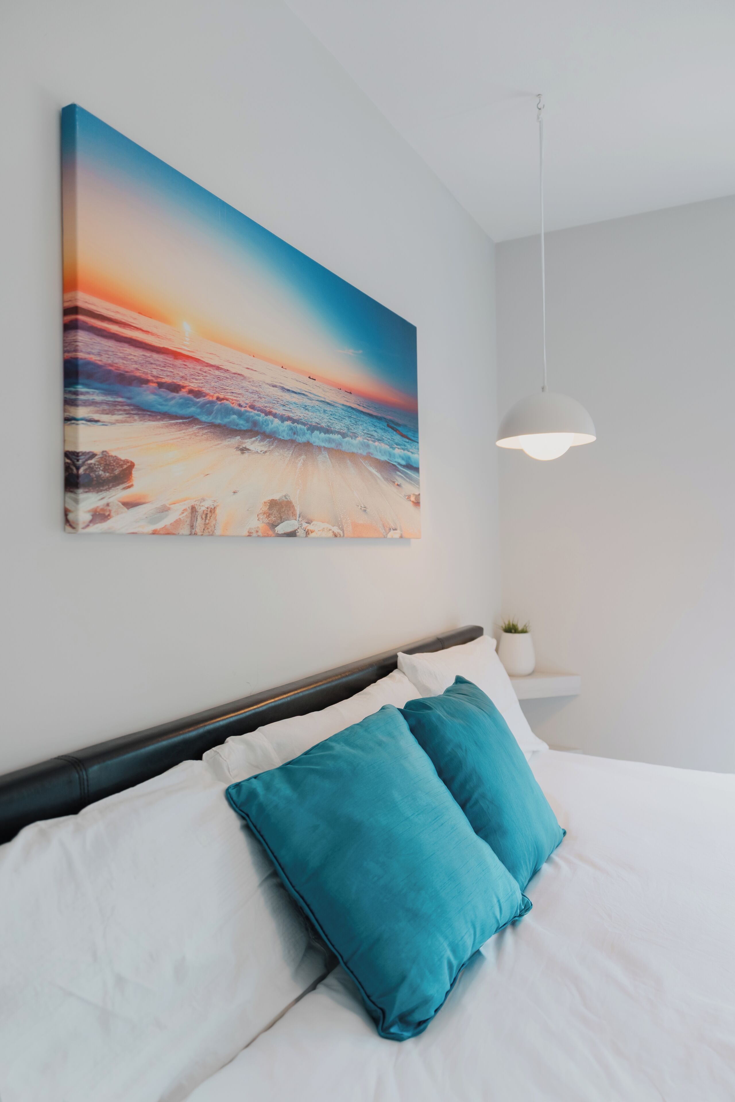 3 bedrooms, desk, free WiFi, bed sheets