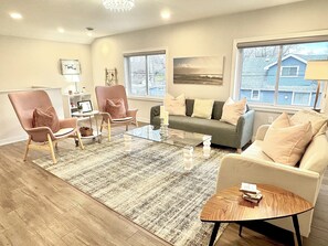 Smart TV, music library