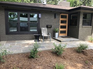 تفاصيل الفندق من الخارج