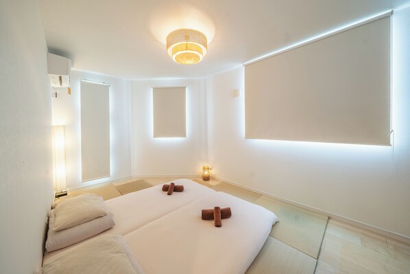 5 slaapkamers, een bureau, geluiddichte muren