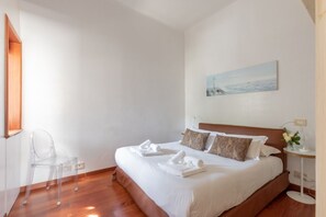 1 camera, Wi-Fi, lenzuola