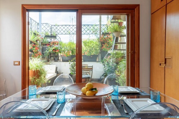 Dining - Saint Peter Perfect Terrace (Roma)