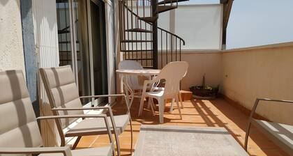 Maison de trois chambres avec vue sur la mer